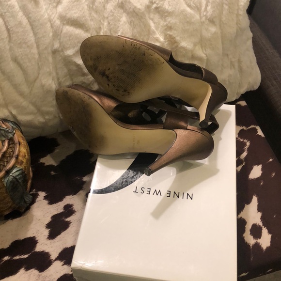 Nine West Bronze Leather Sandals - Picture 4 of 5